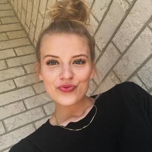 Meet your Posher, Cassie